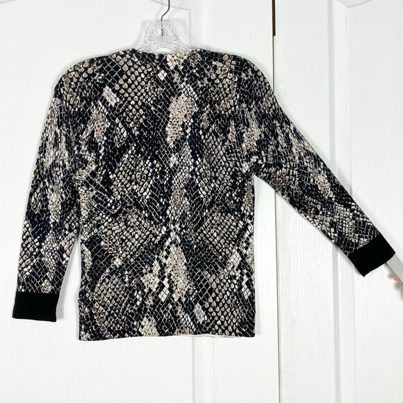 NWOT KAREN MILLEN Cardigan US XS Snakeskin-Print Shiny-Silver-Button-Up Long-Slv - Picture 3 of 10